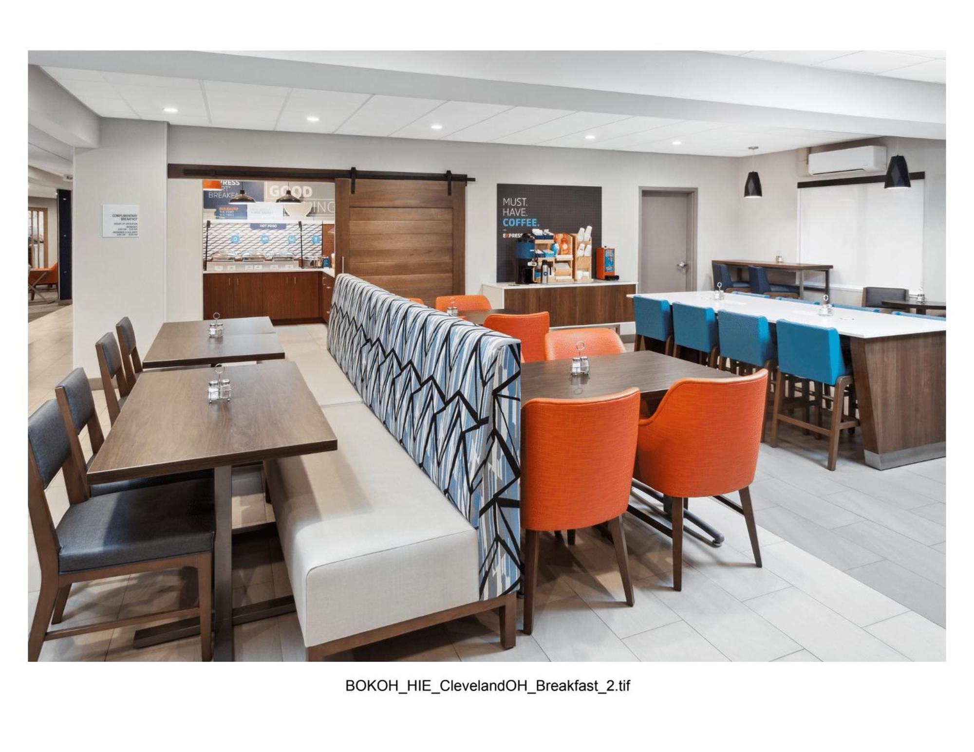 Holiday Inn Express Cleveland Airport - Brook Park By Ihg Dış mekan fotoğraf