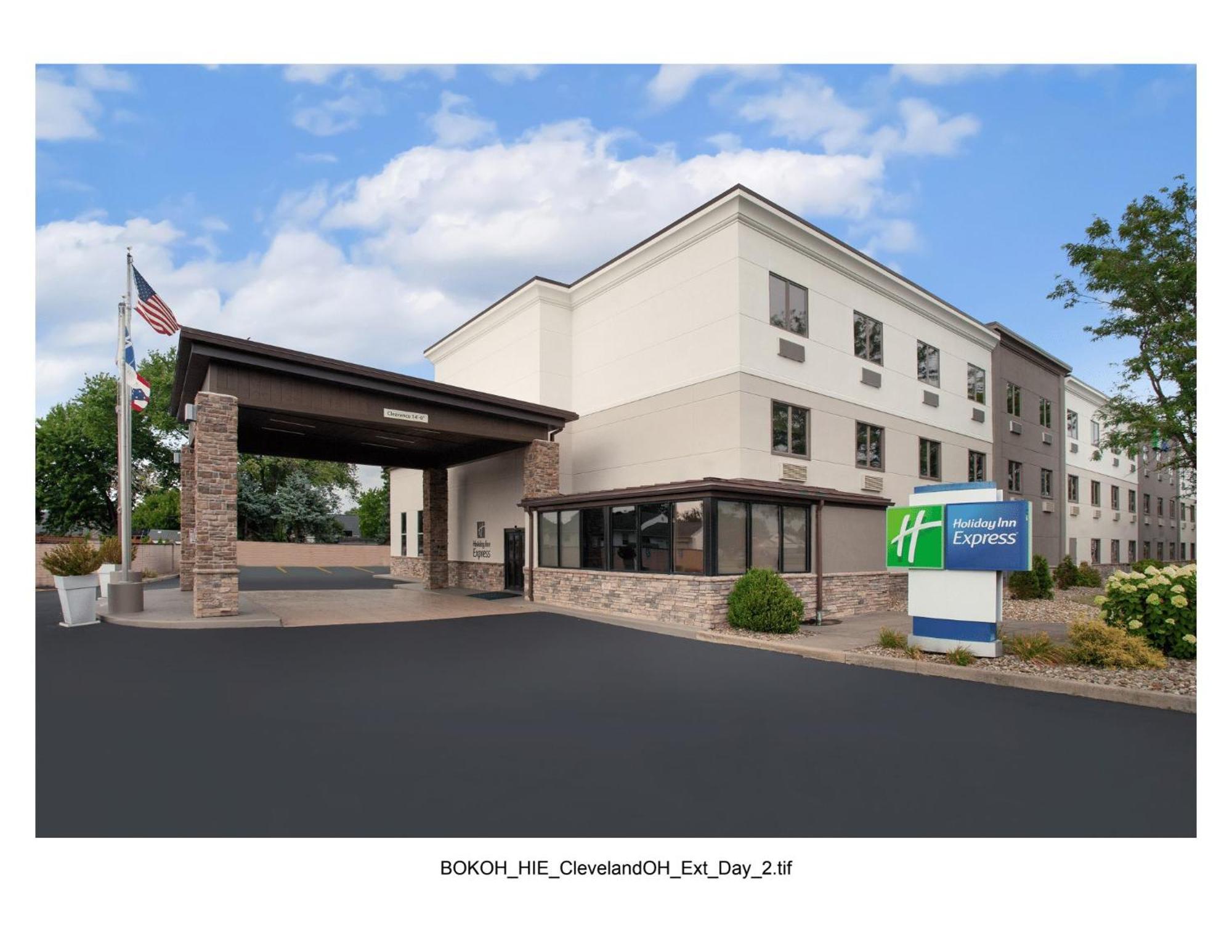 Holiday Inn Express Cleveland Airport - Brook Park By Ihg Dış mekan fotoğraf