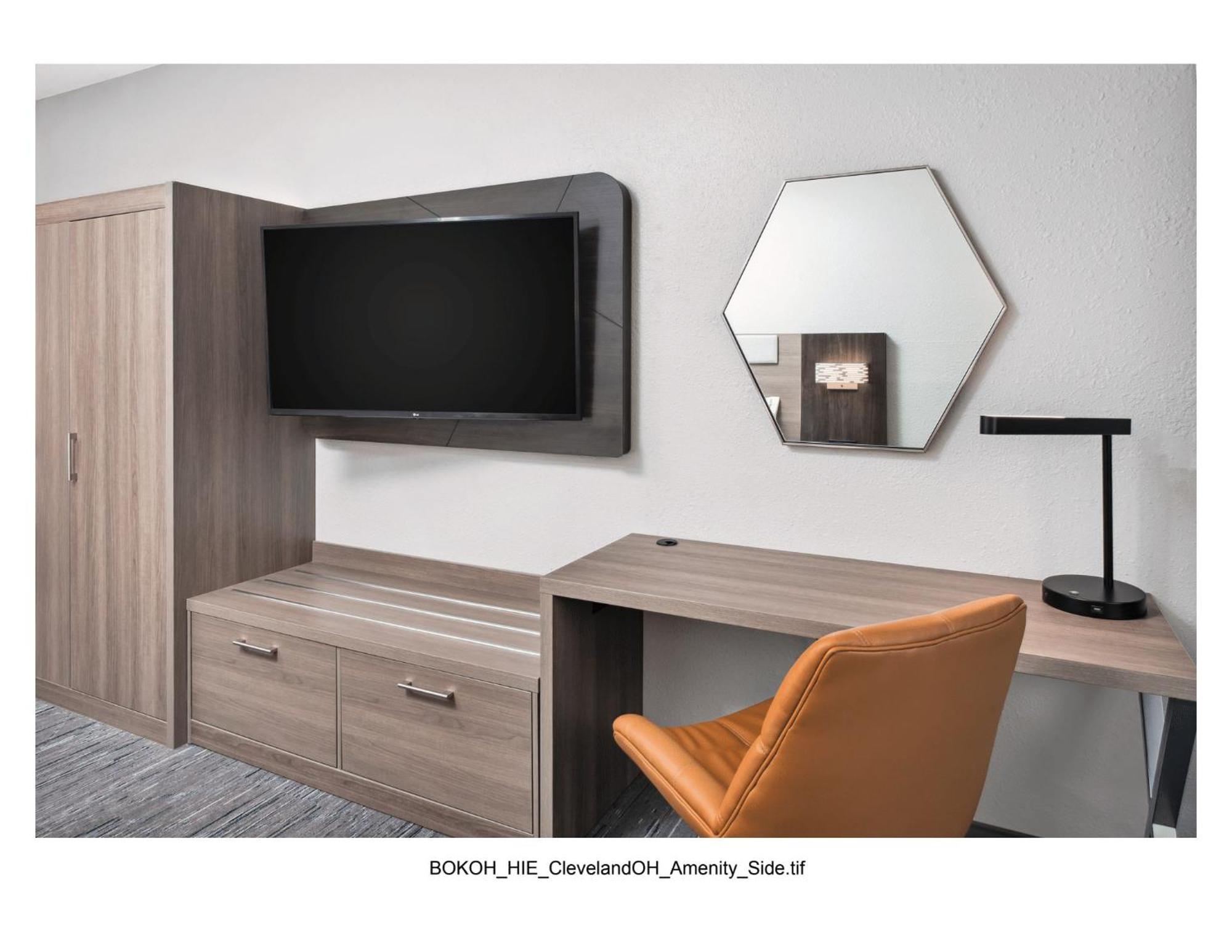 Holiday Inn Express Cleveland Airport - Brook Park By Ihg Dış mekan fotoğraf